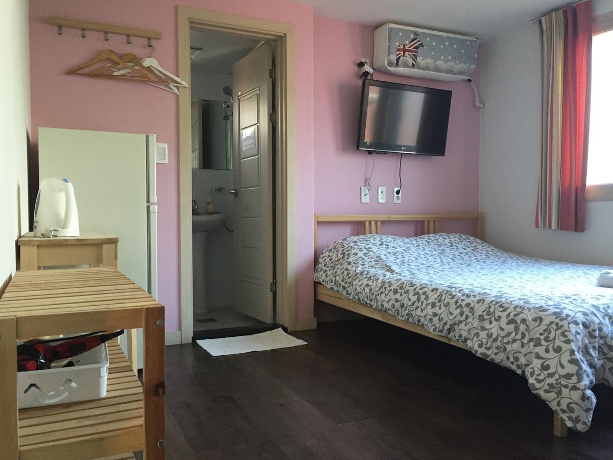 Hongdae Pencil Guesthouse Seul Zewnętrze zdjęcie