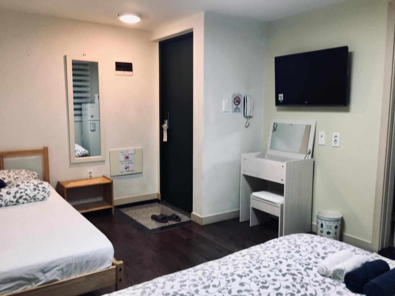 Hongdae Pencil Guesthouse Seul Zewnętrze zdjęcie