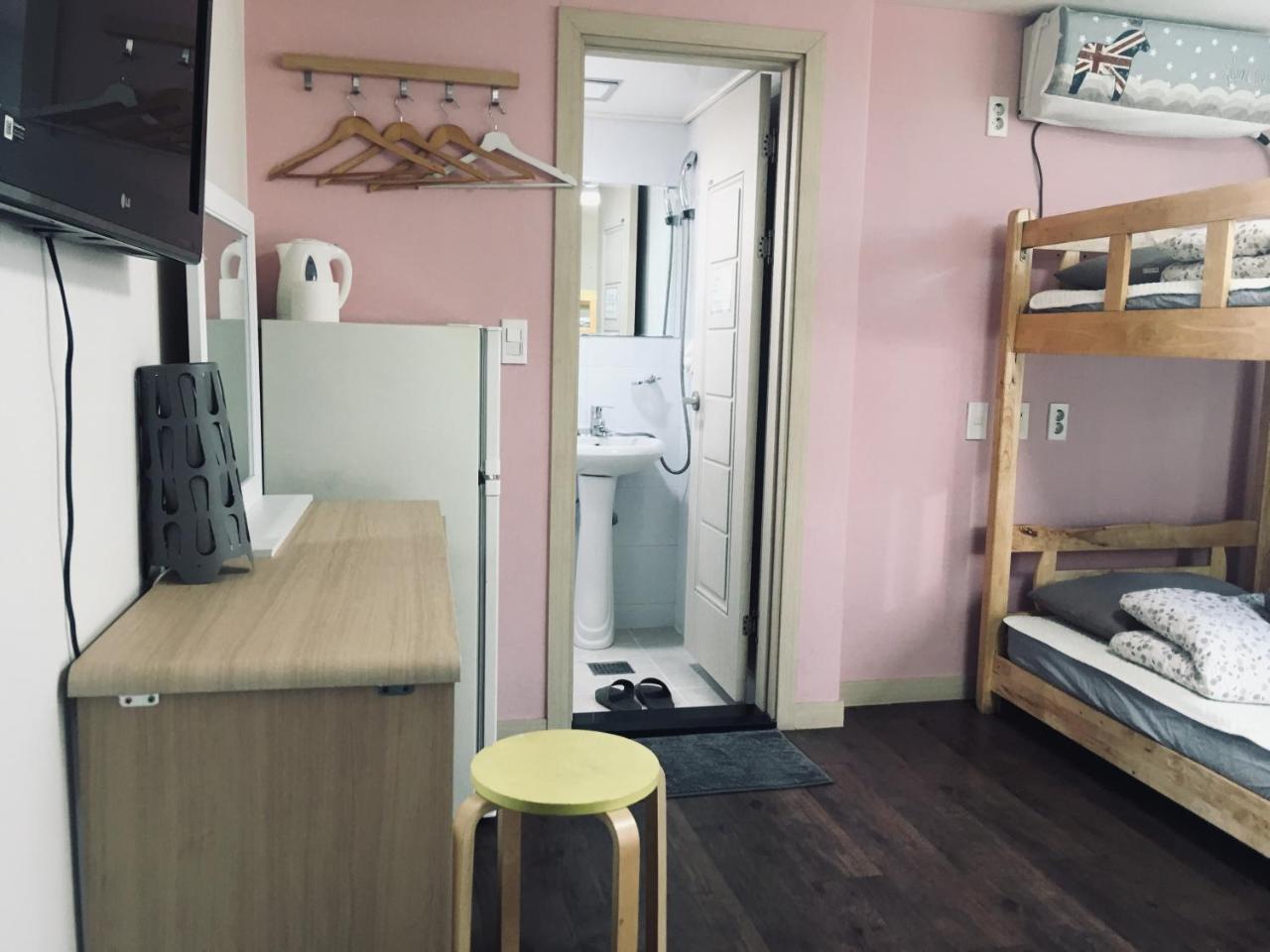 Hongdae Pencil Guesthouse Seul Zewnętrze zdjęcie