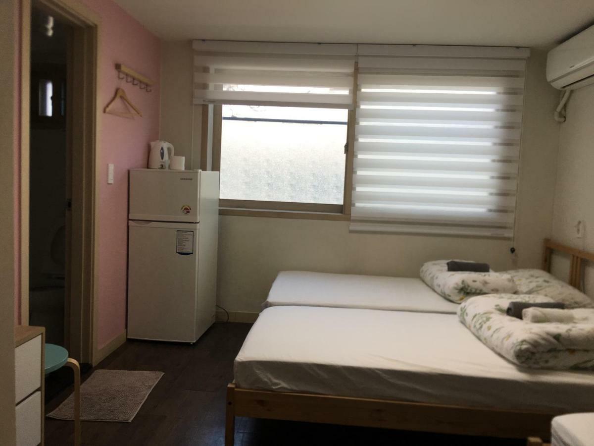 Hongdae Pencil Guesthouse Seul Zewnętrze zdjęcie